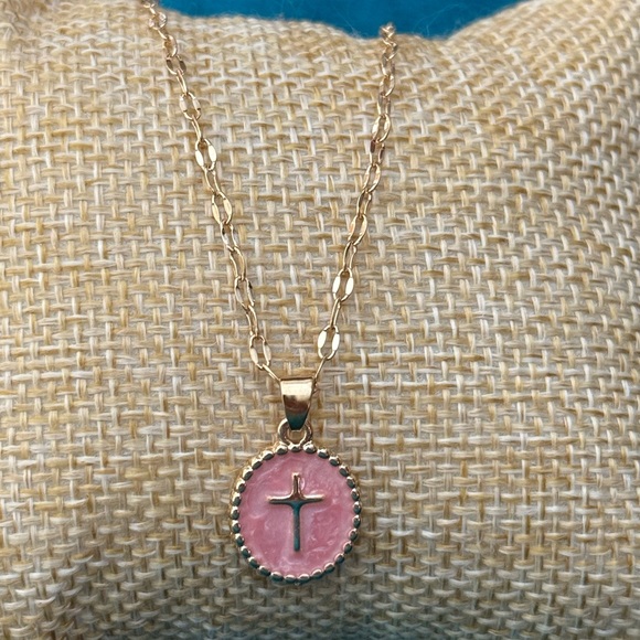 Gold Cross Pink Pendant Necklace Easter Gift
NEW - Picture 3 of 4
